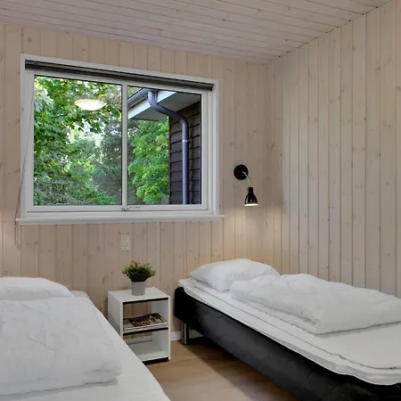 Cozy In Frederiksvaerk With Sauna Дом отдыха