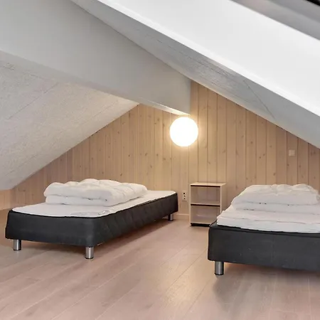 Vakantiehuis Cozy In With Sauna