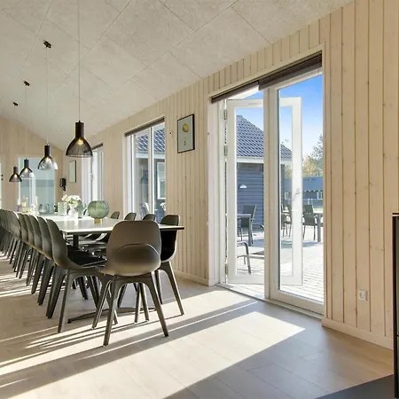 Beautiful In Frederiksvaerk With Kitchen
