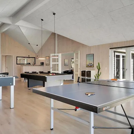 Beautiful In Frederiksvaerk With Kitchen